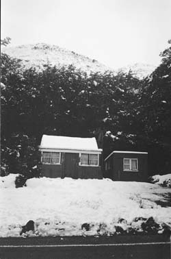 /ArtBook/Ski Hutt.jpg